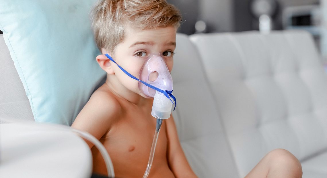 La scure dell’inquinamento atmosferico sui bambini, morti oltre 5mila in un anno