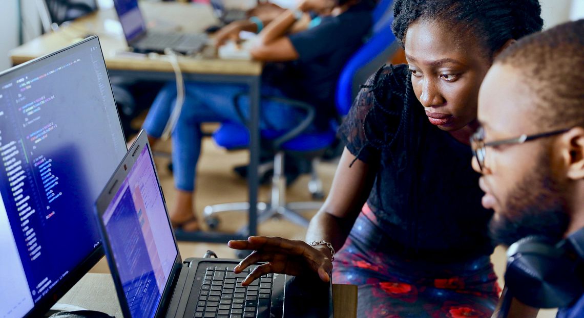 FOCUS. Oltre cento milioni di giovani cercano ogni anno un primo impiego, ma mancano risposte adeguate