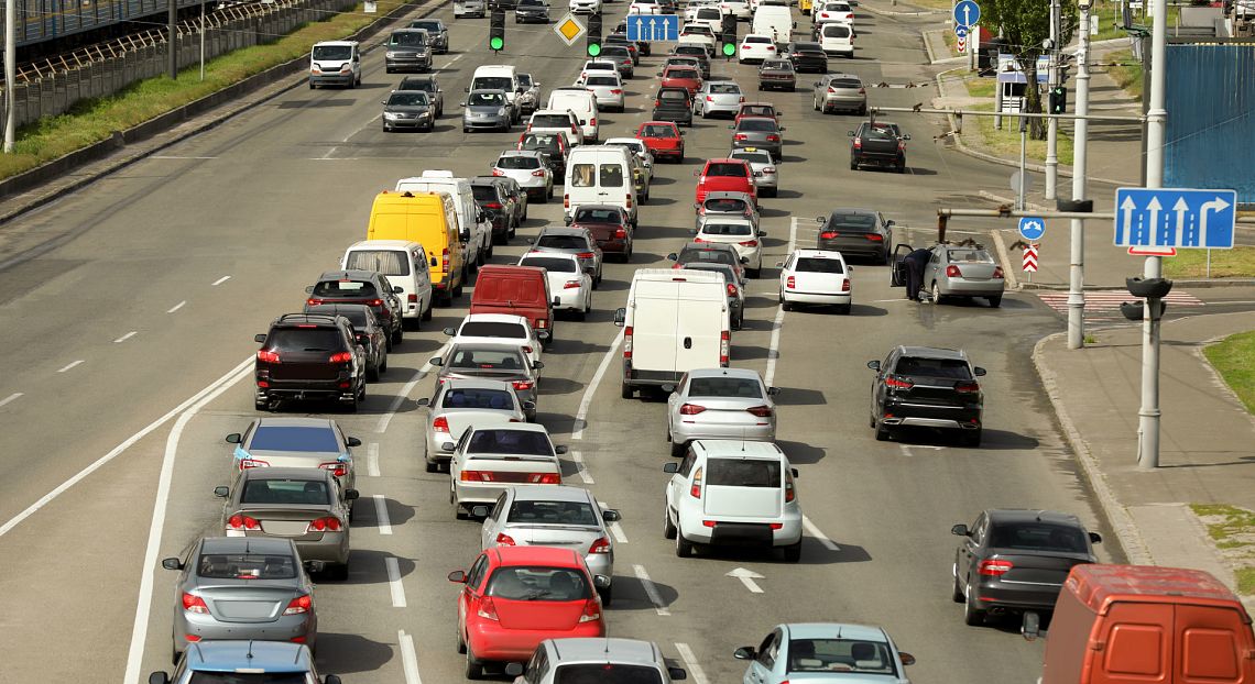 Mobilità e smog, Italia maglia nera nell’Ue: oltre 70mila morti premature l’anno