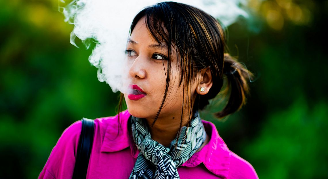 Sigarette elettroniche: in Italia uno studente su tre fra i 14-17enni svapa regolarmente